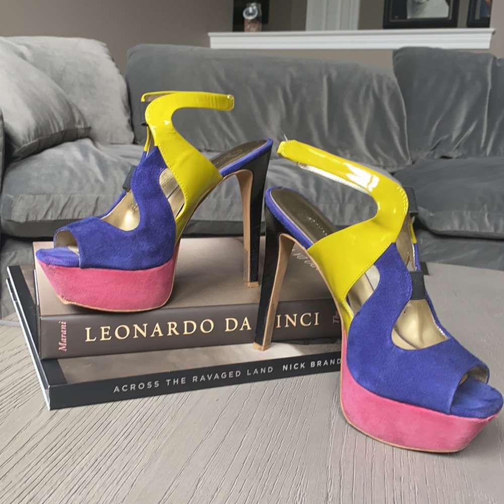 Fun multicolored high heel suede shoes